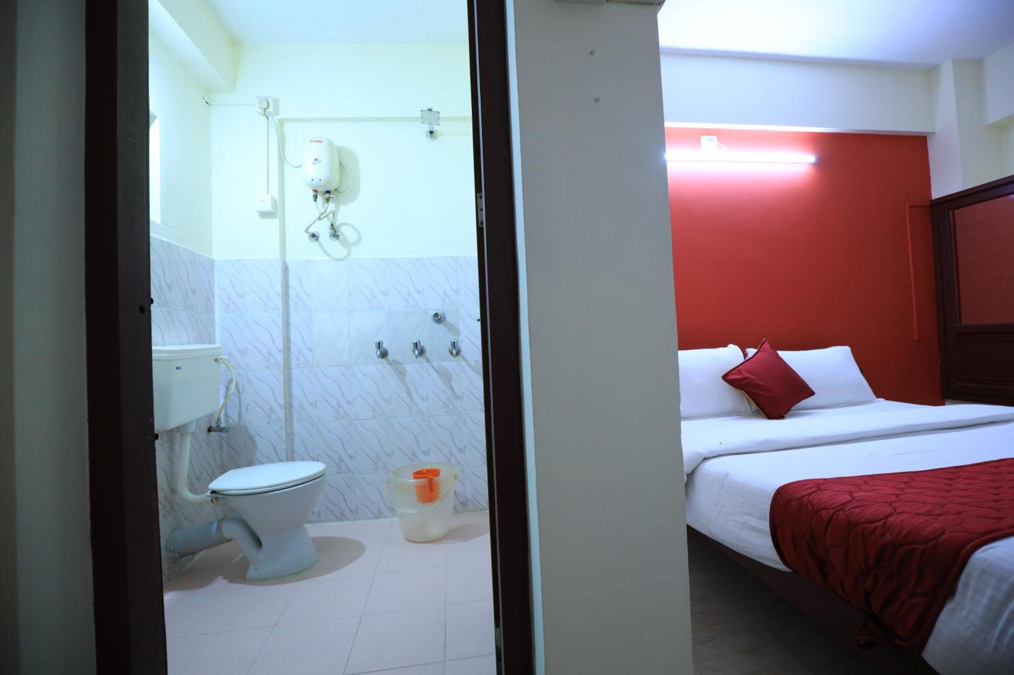 Hotel Gamas Inn Thiruvananthapuram Eksteriør bilde